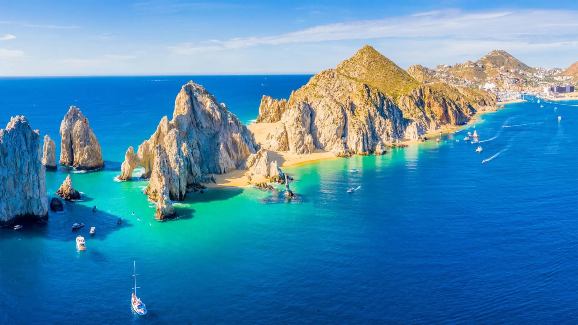 A beautiful villa overlooking the ocean in Cabo